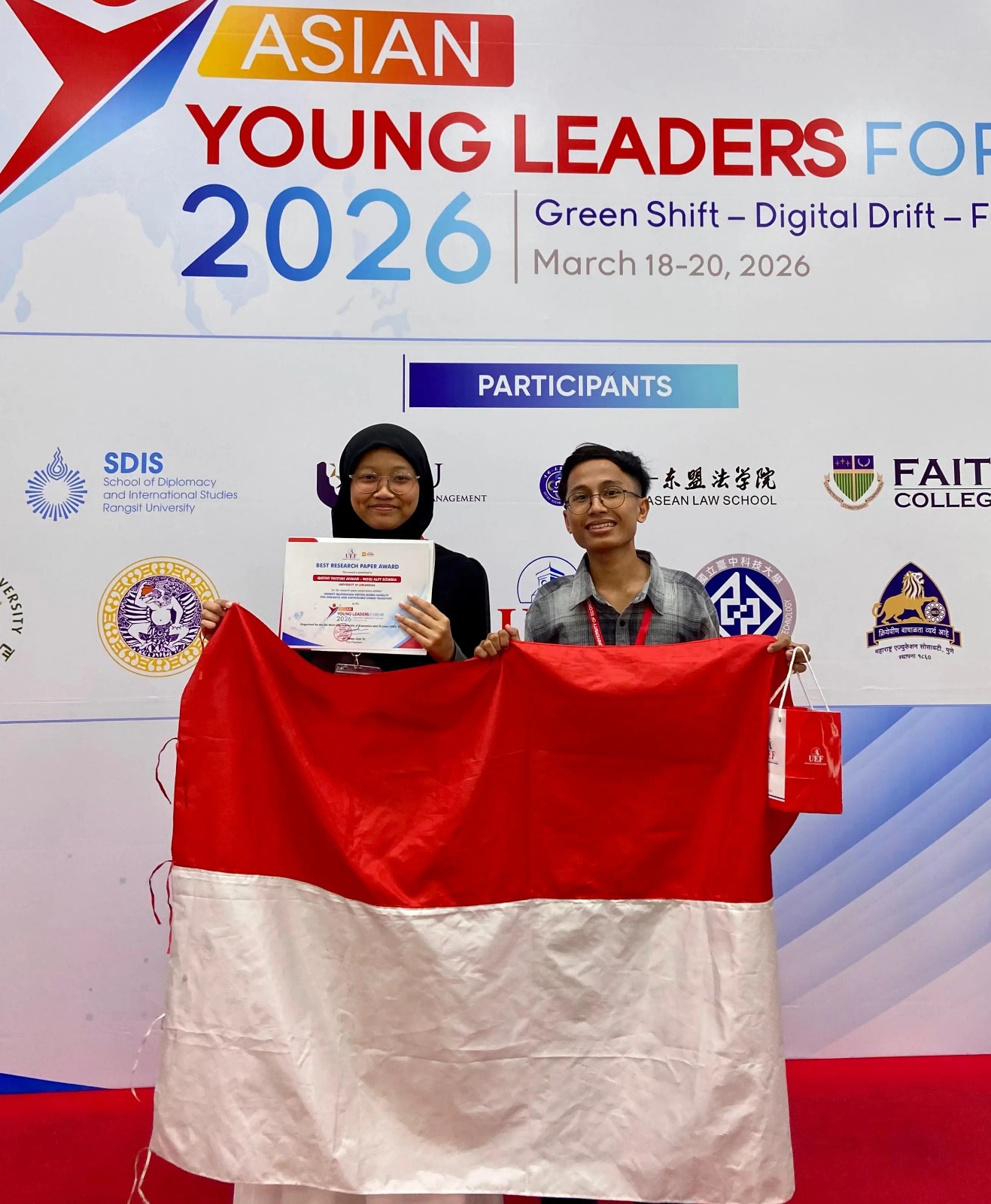 Mahasiswa UNAIR Bersinar di Kancah Asia, Raih Juara Best Paper di Asian Young Leader Forum 2026